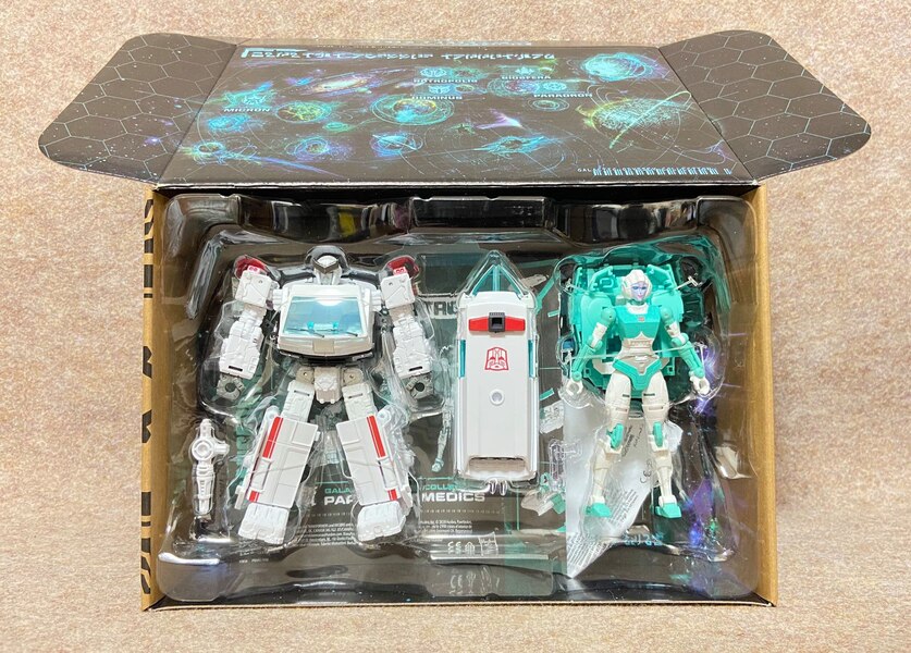 Transformers Galactic Odyssey Paradron Medics Ratchet And Lifeline  (1 of 18)